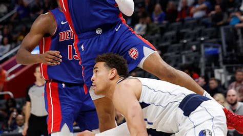 Tankathon Reverse Standings: Pistons, Wizards Battling for No. 1.